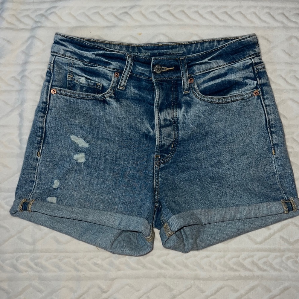 Old Navy O.G. Straight shorts, size 4. Worn once